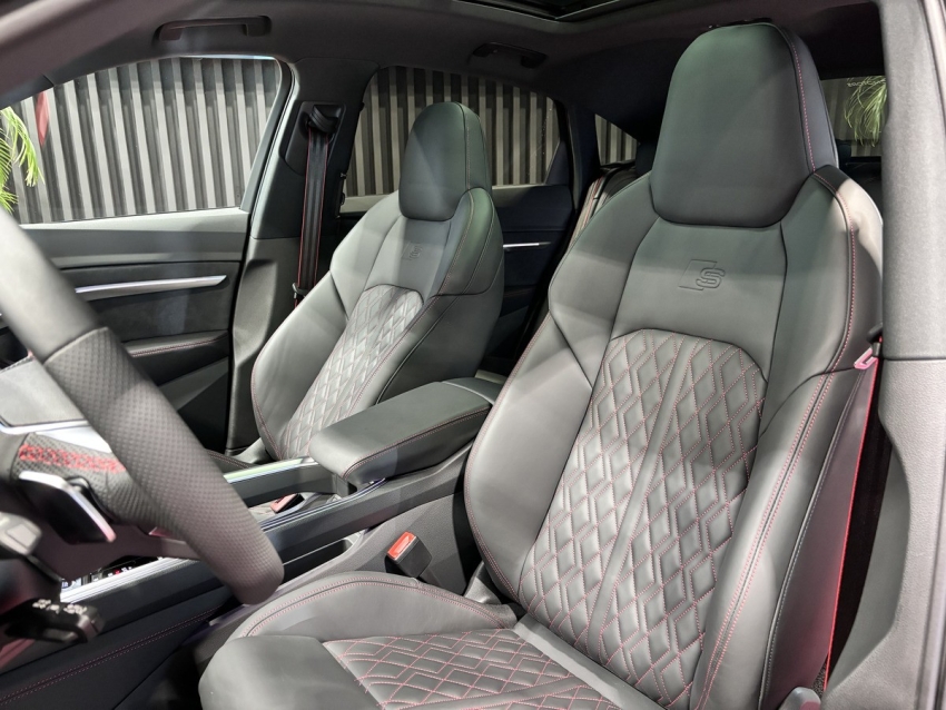 2023 Audi Q8 Sportback e-tron 55 Quattro S Line