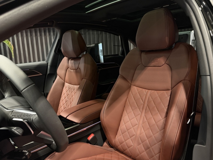 2026 Audi A8 Long 60 TFSI Quattro