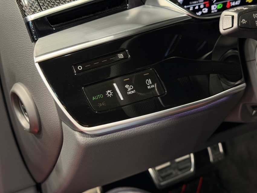 2026 Audi A8 Long 60 TFSI Quattro