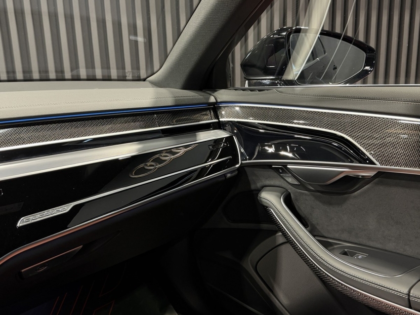 2026 Audi A8 Long 60 TFSI Quattro