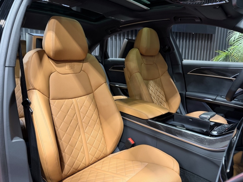 2026 Audi A8 Long 60 TFSI Quattro
