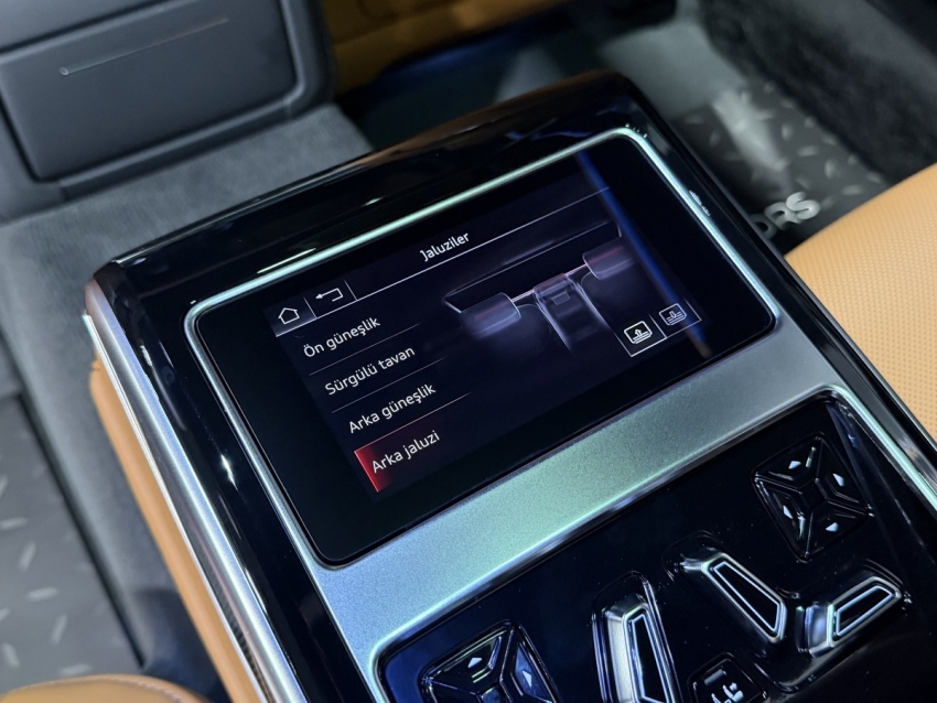 2026 Audi A8 Long 60 TFSI Quattro