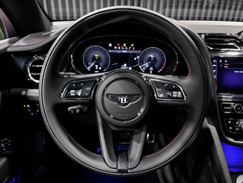 2023 Bentayga S 4.0 V8