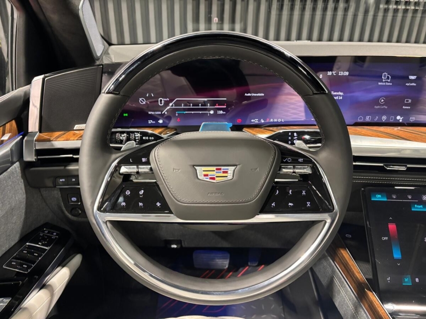 2025 Cadillac Escalade 6.2 V8