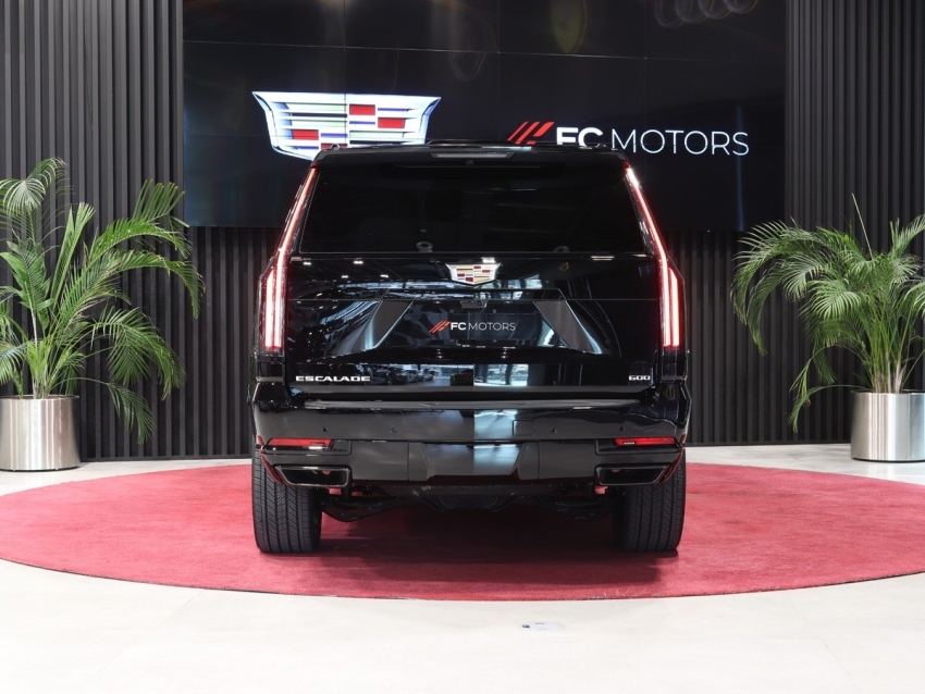 2025 Cadillac Escalade 6.2 V8