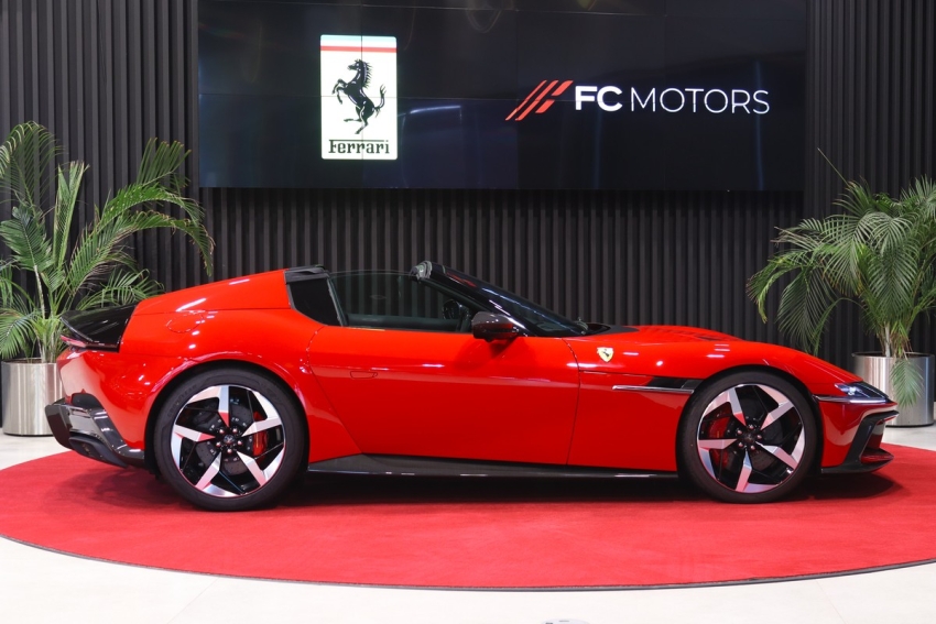 2026 Ferrari 12Cilindri 6.5 V12 Spider