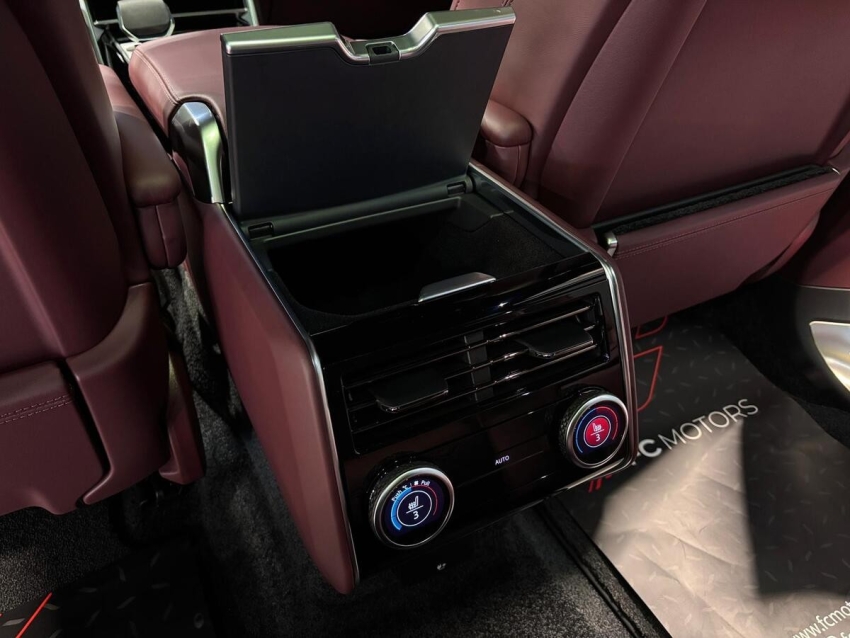 2026 Range Rover Vogue 3.0 D MHEV Autobiography LWB