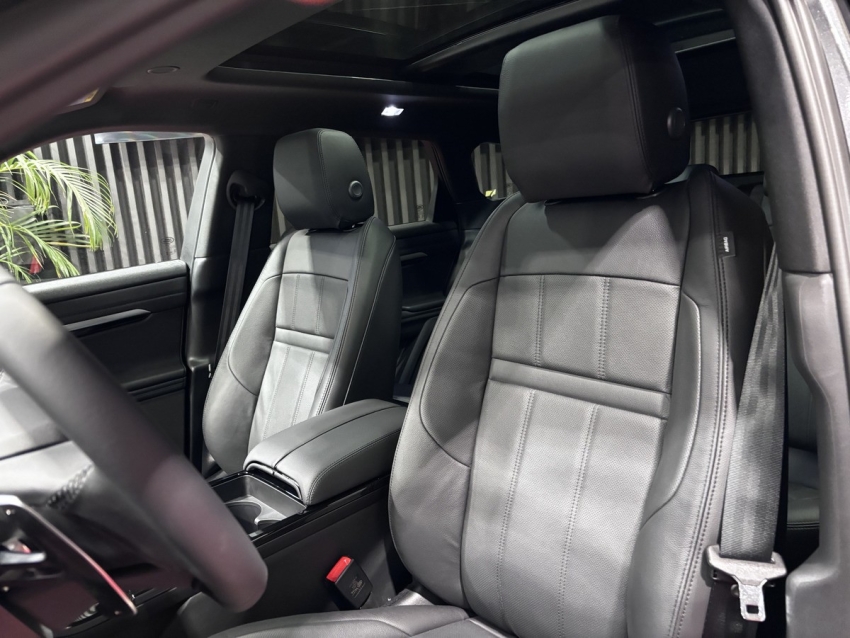 2023 Range Rover Evoque 1.5 PHEV R-Dynamic SE