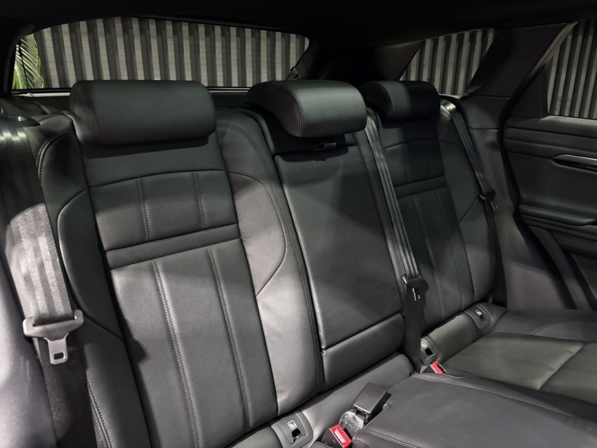 2023 Range Rover Evoque 1.5 PHEV R-Dynamic SE