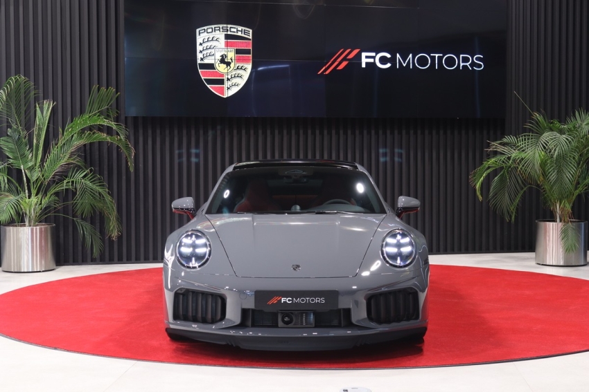 2026 Porsche 911 Turbo S