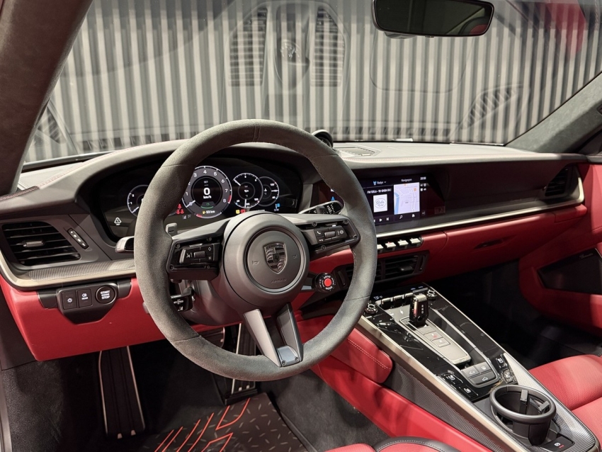 2026 Porsche 911 Turbo S