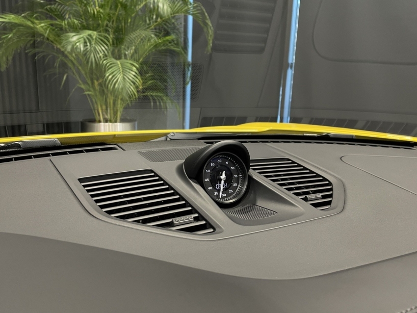 2023 Porsche 911 Targa 4