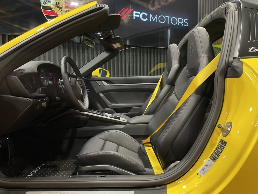 2023 Porsche 911 Targa 4