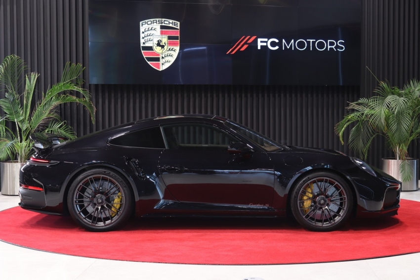 2026 Porsche 911 Turbo S