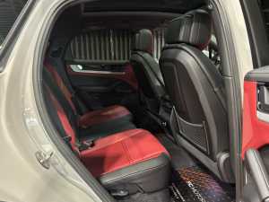 2023 Porsche Cayenne Coupe 3.0 E-Hybrid